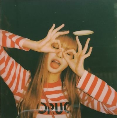 Lisa best girl 💛
