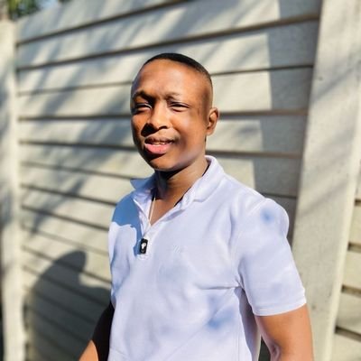Just roaming around reading your tweets.š Positivity is key in this life thing. Football Twitter @ManUtd ā¤ļø