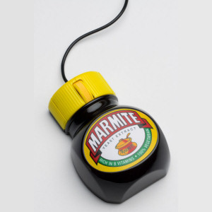 marmitemouse's profile picture. mum of 3 girls and hard working housewife need s comunication other than to 4 year olds