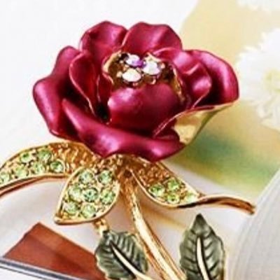 QCCYfpsam0S97DT's profile picture. 