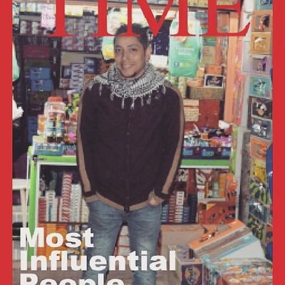 اشهد ان لا اله الا الله وحده لا شريك له له الملك وله الحمد وهو على كل شيء قدير اللهم صل وسلم وبارك على سيدنا ونبينا محمداً عبده ورسوله