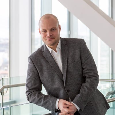 marcallgower's profile picture. Journaliste @rtsinfo et rédacteur en chef adjoint Actu TV