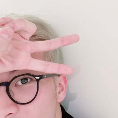 feelxspecial's profile picture. she/they 25+ • glucose guardian • let the peach be fuzzy