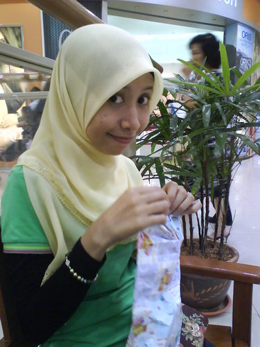 merah jambu