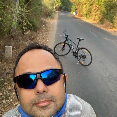 Well read, Well travelled, Irreverent, Curious, Running one of the most popular business quizzing blog globally@http://theoriginalquizzing.blogspot.com/
