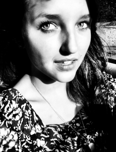 teelovee's profile picture. Ima skrateG