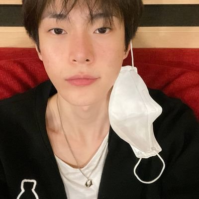 — ▪︎•♡ ex #DOYOUNG #MARK nct's #JUNKYU poca enjoyer ฅ^•ﻌ•^ฅ🛸