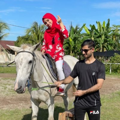 🧕🏻A wfe 2 the sweetest man Waleed Butt🧔🏻 🤱🏻Mummy 2 pretty Amanda Huriah👶🏻