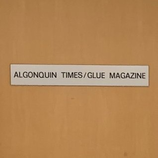 Algonquin College's journalism program; publisher of @algonquintimes and @GlueMagazine; producer of fantastic grads. (Tweets by @jooliemccann)