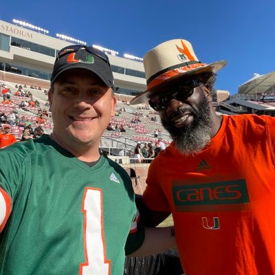 Canes/Dolphins/Marlins fan, City boy with Country Boy manners. #CanesFamTally