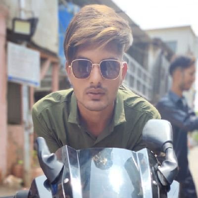 Life is easy..
Bas samajhne ki deri hai...