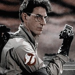 ❝ i collect spores, molds, and fungus. ❞ | independent egon spengler from the ghostbusters movies | flirting & nsfw is fine | he/they.