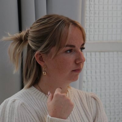 🎓 Ex-Étudiante en MBA Digital Marketing and Business - Cosmetics and Beauty à l’@EFAP_ #MBADMB | 💻