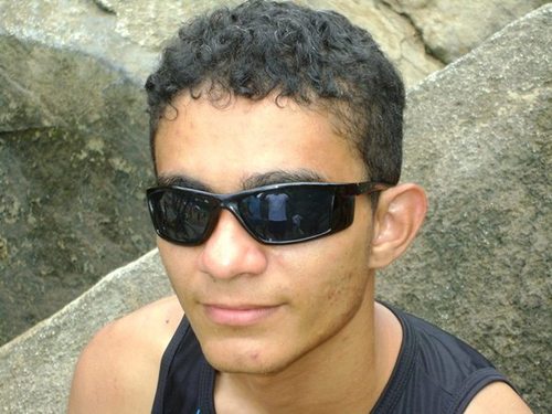 Existem pessoas que amam o poder; outras têm o poder de amar.