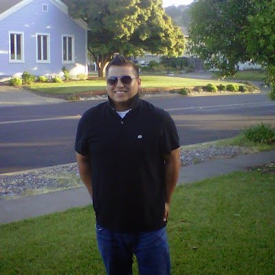 JulioRa38773980's profile picture. 