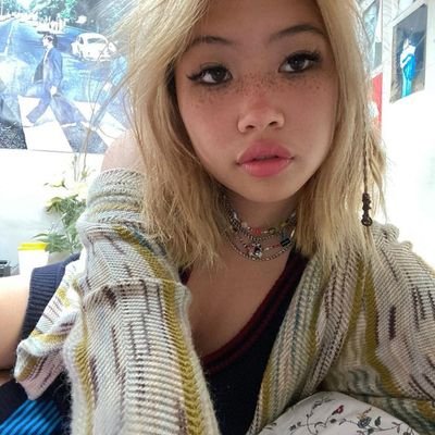 bealoverbot's profile picture. if you miss bea just tweet ⌜ i miss bea ⌟ !