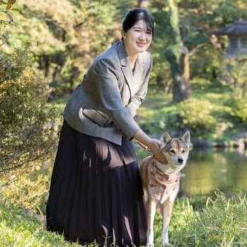 mimichifuchi's profile picture. 令和の両陛下ファン。敬宮愛子さま推し💗
#皇室典範改正
#敬宮愛子さまを皇太子に 
三笠宮家と高円宮家の女王に宮家継承を。
I Hope Princess Aiko will be the next Emperor.
Gender Equality