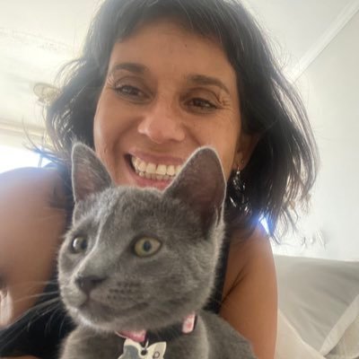 Peque71's profile picture. Periodista de profesión, docente Inacap y Coach ❤️! Aficionada al yoga y la bicicleta!