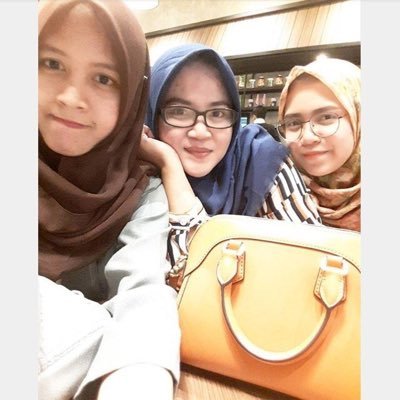 windryramadhani's profile picture. 