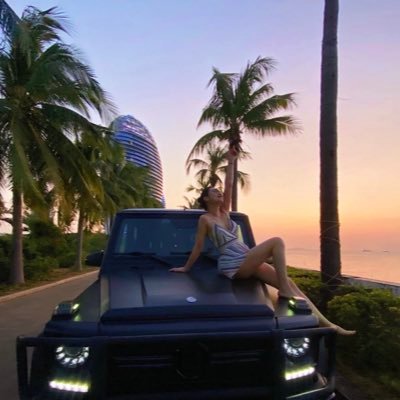 ReynarHorton's profile picture. Try to be yourself, and don't let yourself lose yourself in life.