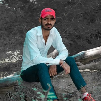 MuniramChoudh7's profile picture. ╔══════════════════╗
  #बन्दा_खुद_की_नजर_मै_सही_होना_चाहिये #दुनिया_तो_भगवान_से_भी_परेशान_है...!!😏
╚══════════════════╝ 
       #___जमीदार _____💪___जाट____