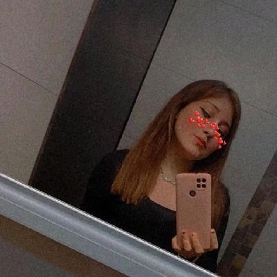 PrisDice's profile picture. Y... ¿Cuál es mi misión?😌 
 Yo soy una mujer Auténtica Libre y Capaz, que reparte amor a cualquier lado que va sin juzgar.❤😊