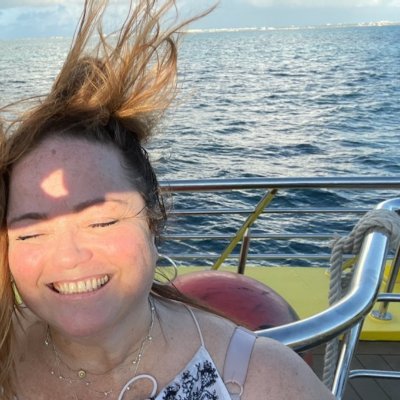 monicavolini44's profile picture. 