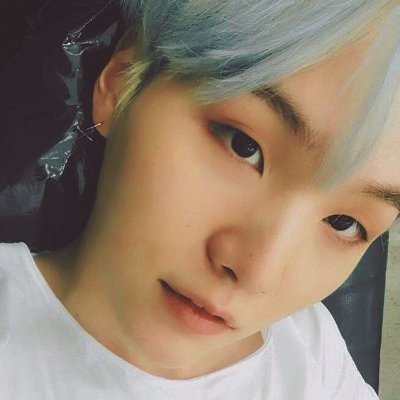 WAGKARITO_'s profile picture. GUSTO MO NG AWAY? PUTANGINA MO.