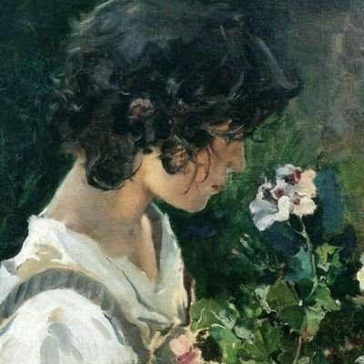 theskyistoofar's profile picture. 