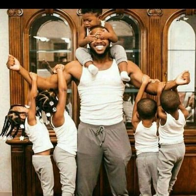 Henzz1414's profile picture. Get Rich Or Die Trying 💎