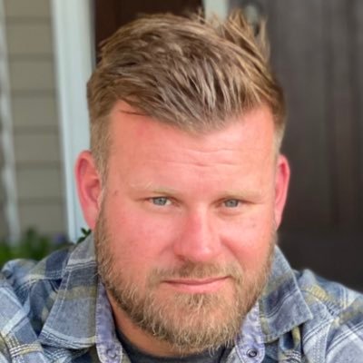 RonnieWirts's profile picture. right