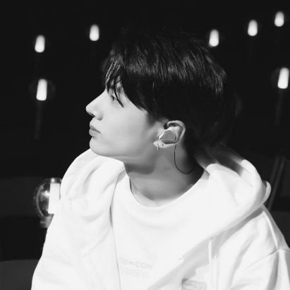 iluvnhypn Profile Picture