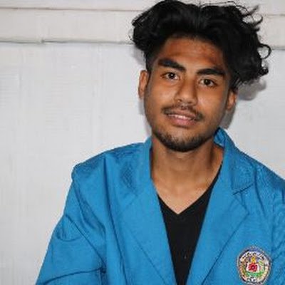 AgungkeiY's profile picture. membaca