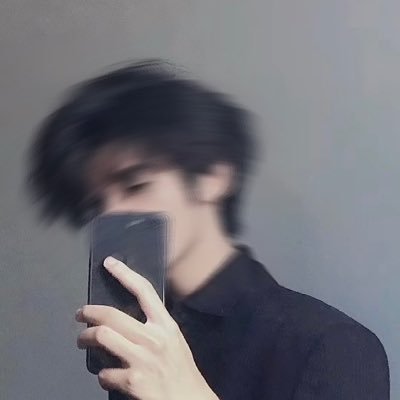 unlightedsatan_'s profile picture. private acc, karna yg friendly itu kamu