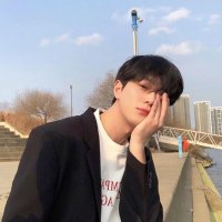 kay tran (@kaytran453) 's Twitter Profile