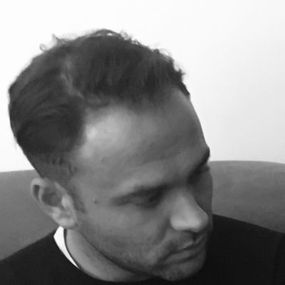 jc_laur's profile picture. 