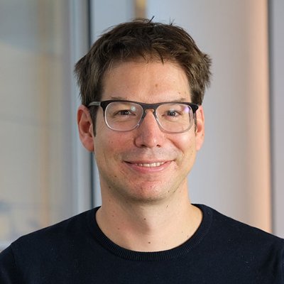Web developer, interrested in net politics and open source (Drupal, Symfony)