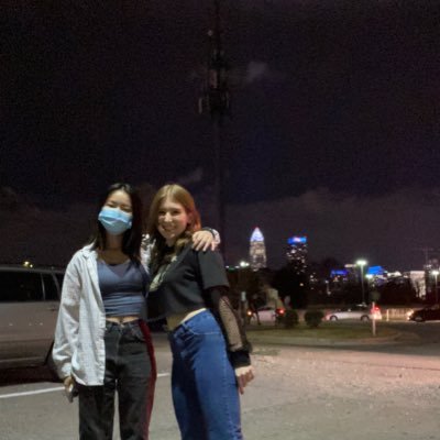 youIIbefine's profile picture. she/her