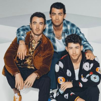 Source dédié à l'actualité des @JonasBrothers et leur famille. Twitter associé à la page: Journal Des Fans. 100% en Francais