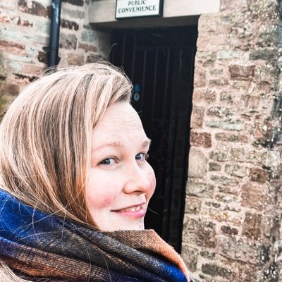 Amber Daniels (@AmBoleyn75) Twitter
