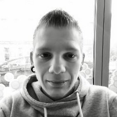 EbelingLeroy's profile picture. hallo ich bin der leroy komme aus österreich und bin 28 jahre jung ^^ ich zocke liebend gerne und bin ein handwerklich begeisteter bastler ^^ plus streamer