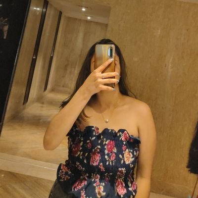 pra_prarthana's profile picture. Blah blah blah....