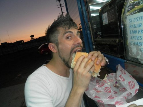 maury_pereyra's profile picture. Hola 👋!!!soy un chico tranquilo y la vez 😈,soy de Mendoza!!!queres saber más de mi,háblame y vemos 🥰