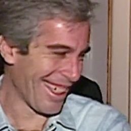 Collimation14's profile picture. maxwellspillzbeans