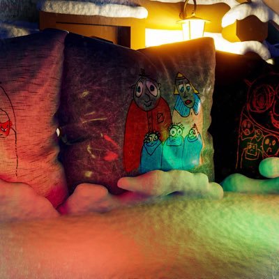 Crypto Cushions for the metaverse. PillowsNFT is a collection of 25 Designer 3DNFTpillow by artist @CGTirone. Each NFT comes with a matching 1/1 physical pillow