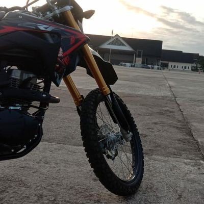 Hidayat74456508's profile picture. Percaya pada diri sendiri