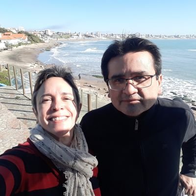 maralamaga's profile picture. Profesora de Lengua y Literatura. Cortázar, Bradbury, Pizarnik. GoT. Sherlock. BB y BCS. 
Slytherin y ✌.