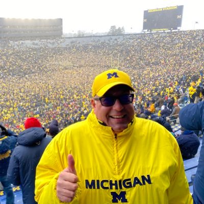 Hubby, Dad, Michigan Man〽️, Cornell “Go Big Red” 🐻Grad, Tottenham Hotspur ⚽️, Fan of Pure Michigan ads🏌️‍♂️ , Progressive Centrist, & Sci Fi Guru 👽👻🦎🚀🛸