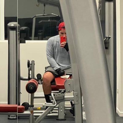 Fabo_2709's profile picture. Strive For Greatness !! 🏀🎾💪🏼 ColoColo desde la cuna ⚪️⚫️