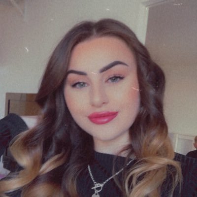 OwensCourt's profile picture. breathing out ur bullsh*t since 2000 xoxo